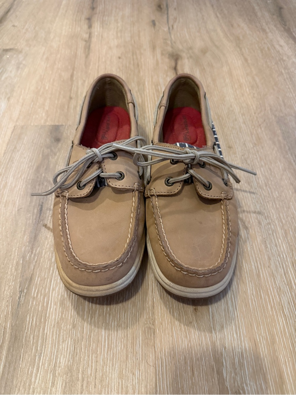 Sperry Women's Tan Boat Shoes with Anchor print ⚓️